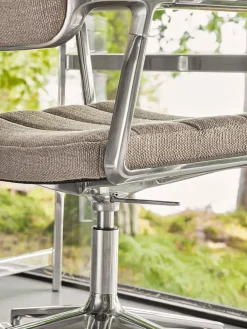 VIPP453 Swivel+ Chair, camel læder fra Vipp