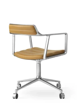 VIPP452 Swivel Chair m/sort stel & hjul, sort læder fra Vipp