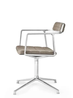VIPP452 Swivel Chair m/sort stel, sort læder fra Vipp