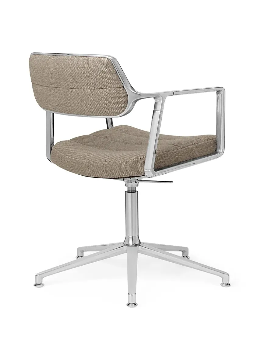 VIPP453 Swivel+ Chair, sort læder fra Vipp