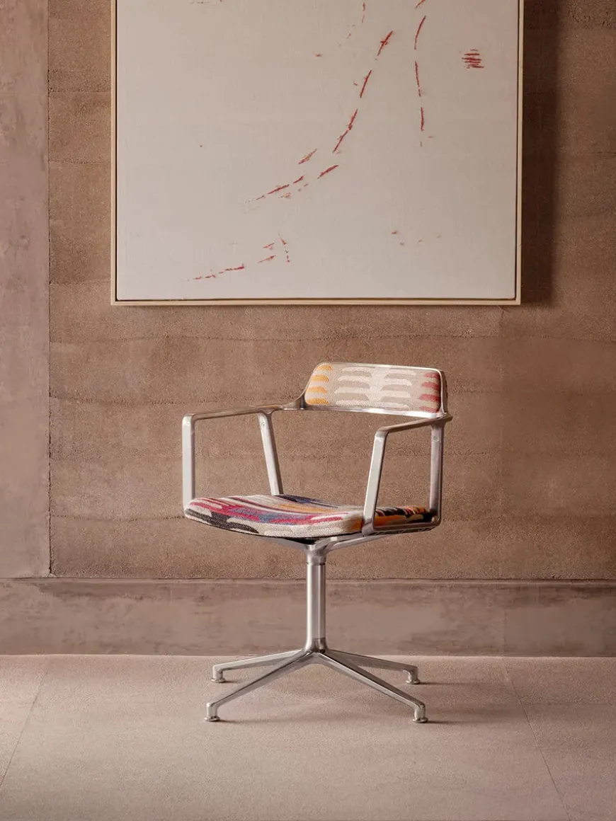 VIPP452 Swivel Chair, sort læder fra Vipp