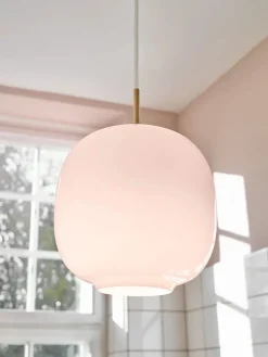 VL45 Radiohus Pale Rose Pendel 250 fra Louis Poulsen
