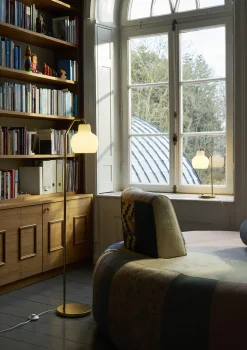 VL Ringkrone Gulvlampe fra Louis Poulsen