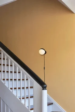 VL Studio bord/gulv fra Louis Poulsen