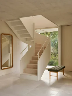 VLA75S Foyer bænk, eg olie af Vilhelm Lauritzen