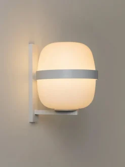 Wally Cestita Væglampe fra Santa and Cole