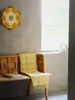 Warp & Weft Plaid, concrete/midnight fra Silkeborg Uldspinderi