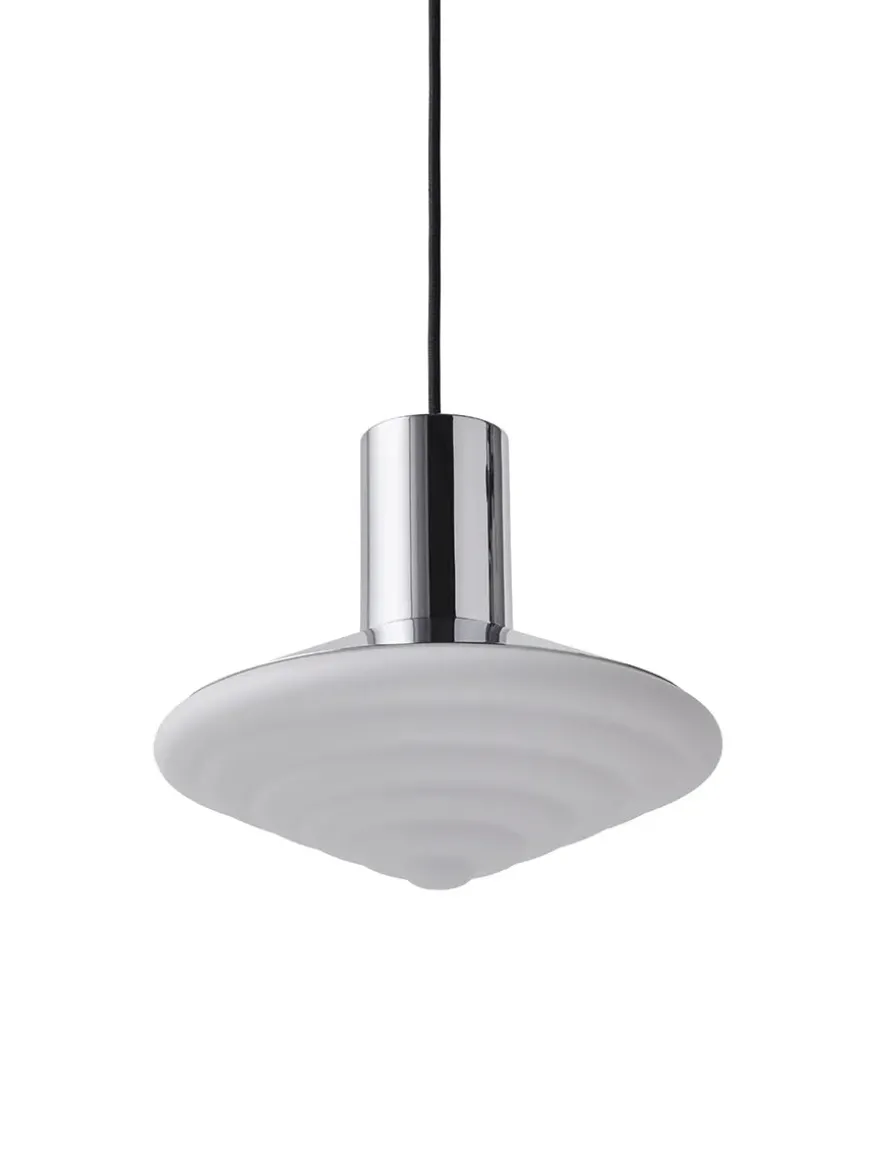Whipped Pendant Lamp, all chrome fra LEO Objects
