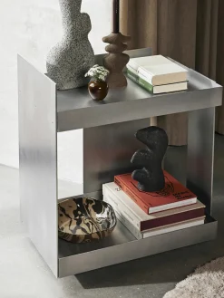 Yara Vase Large, rustic iron fra Ferm Living