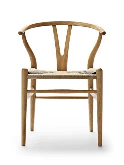 Y-stol CH24, eg sæbe af Hans J. Wegner