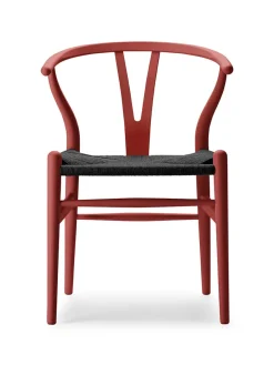 Y-stol CH24 Soft Orange Red med sort flet af Hans J. Wegner