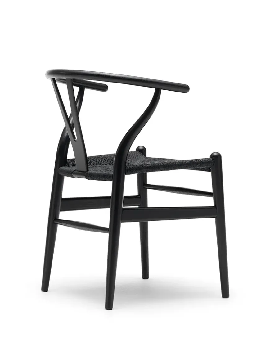 Y-stol CH24, sort eg med sort flet af Hans J. Wegner